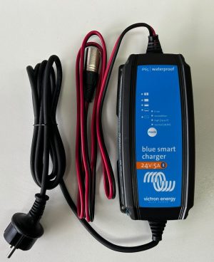 Acculader met XLR stekker - VIC2405