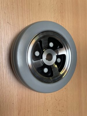 Aandrijfwiel 5 – Ø150x50, Foam gevuld, Niet strepend